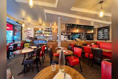 Le Chinon, Restaurant Paris Montmartre #0