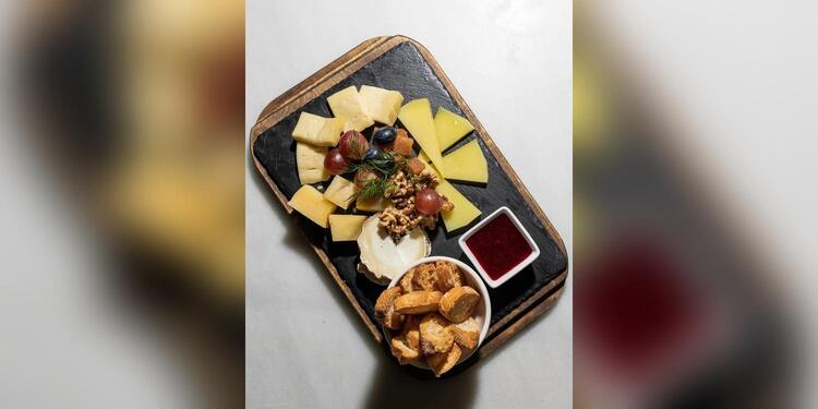 Samantha's - Mediterranean Restaurant, restaurant