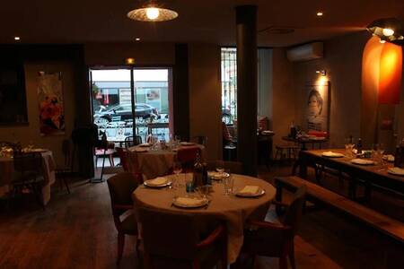 l'Uzine, Restaurant Nice Quartier du port #0