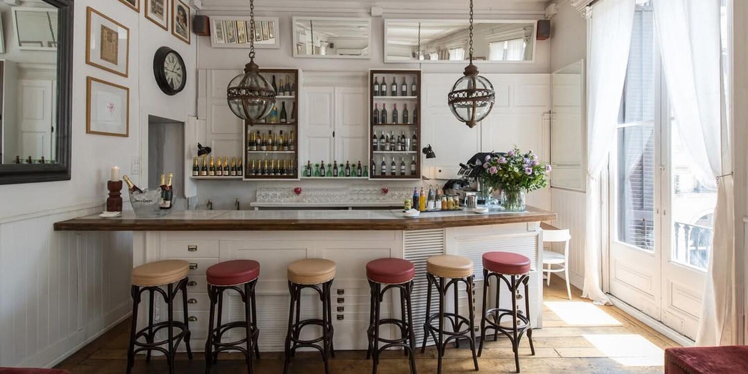 Philippines Club (Bar), bar