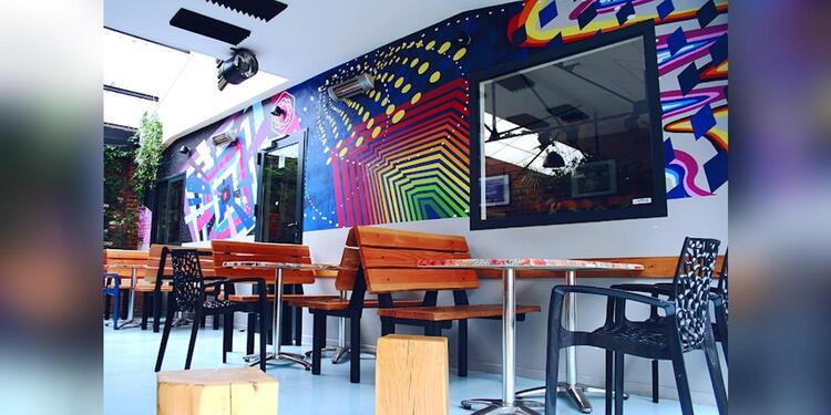 NETWORK - Bar des copains - Bar à cocktails, bar