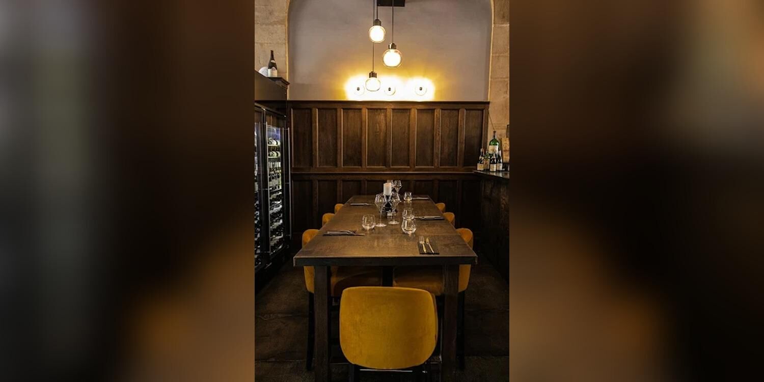 Dr. Wine, restaurant