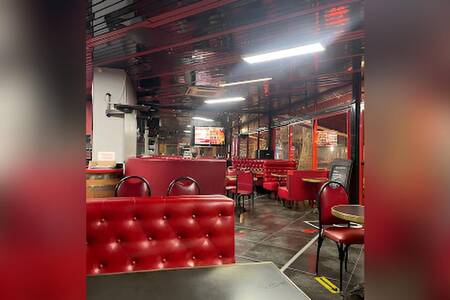 SAN GIO'V Brasserie Karaoke, Bar Martigues  #0