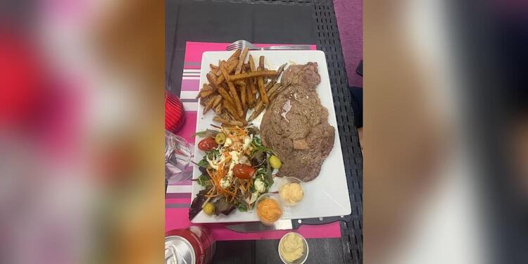 The last meal's, restaurant