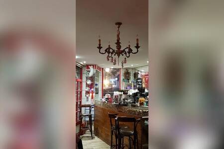 Rose Bonbon, Bar Tours  #0