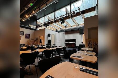 Jass Club Paris, Bar Paris Place d'Italie #0