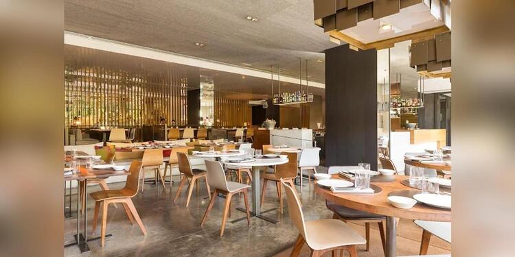 Luzi Bombón, restaurant