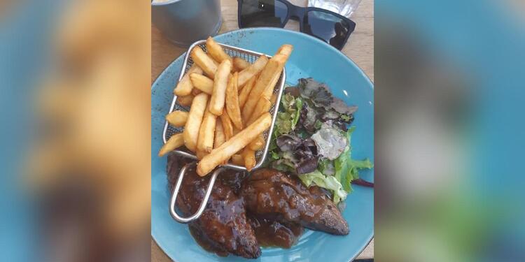 Q Bistrot Dijon, bar