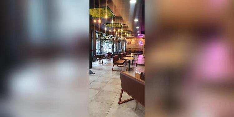 WALL STR'EAT CAFE, restaurant