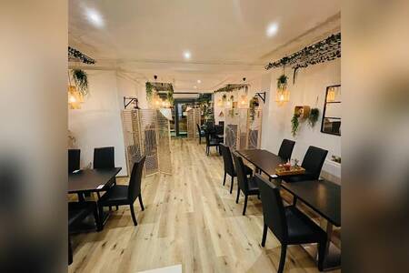 Ô'zen - asian food & Sushi, Restaurant Toulouse Barrière de Paris #0