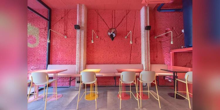 Ojalá Pool Bar, restaurant