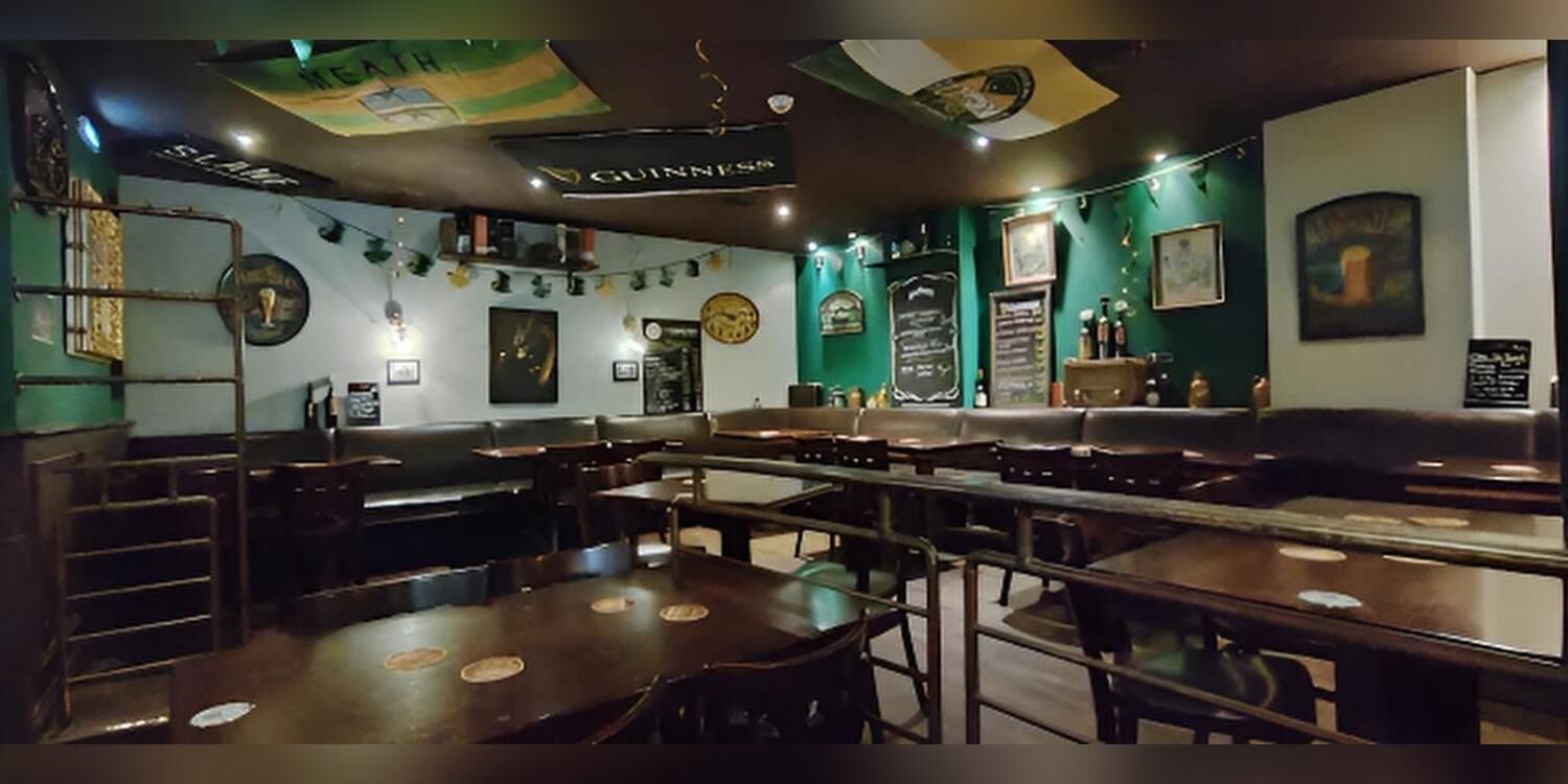 O'Rabbit's Irish Pub, bar
