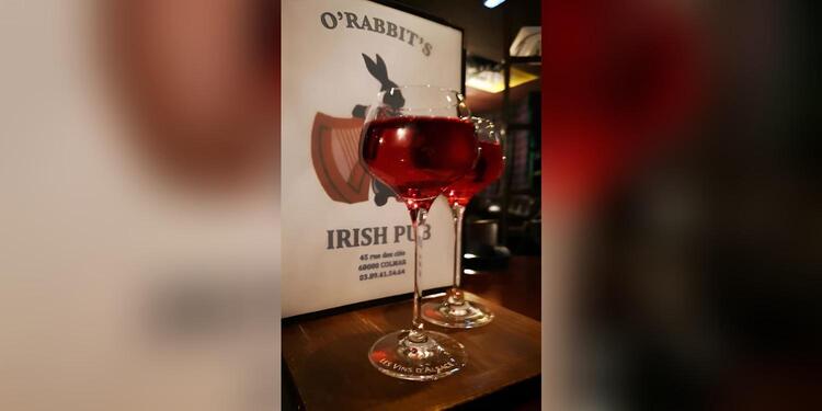 O'Rabbit's Irish Pub, bar