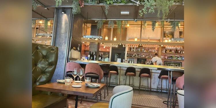 Restaurante Divina Dolores, restaurant