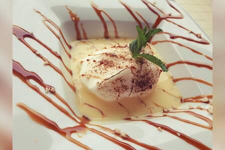 Restaurant Les pins maritimes 2025, Restaurant Hyères Le Ceinturon #0