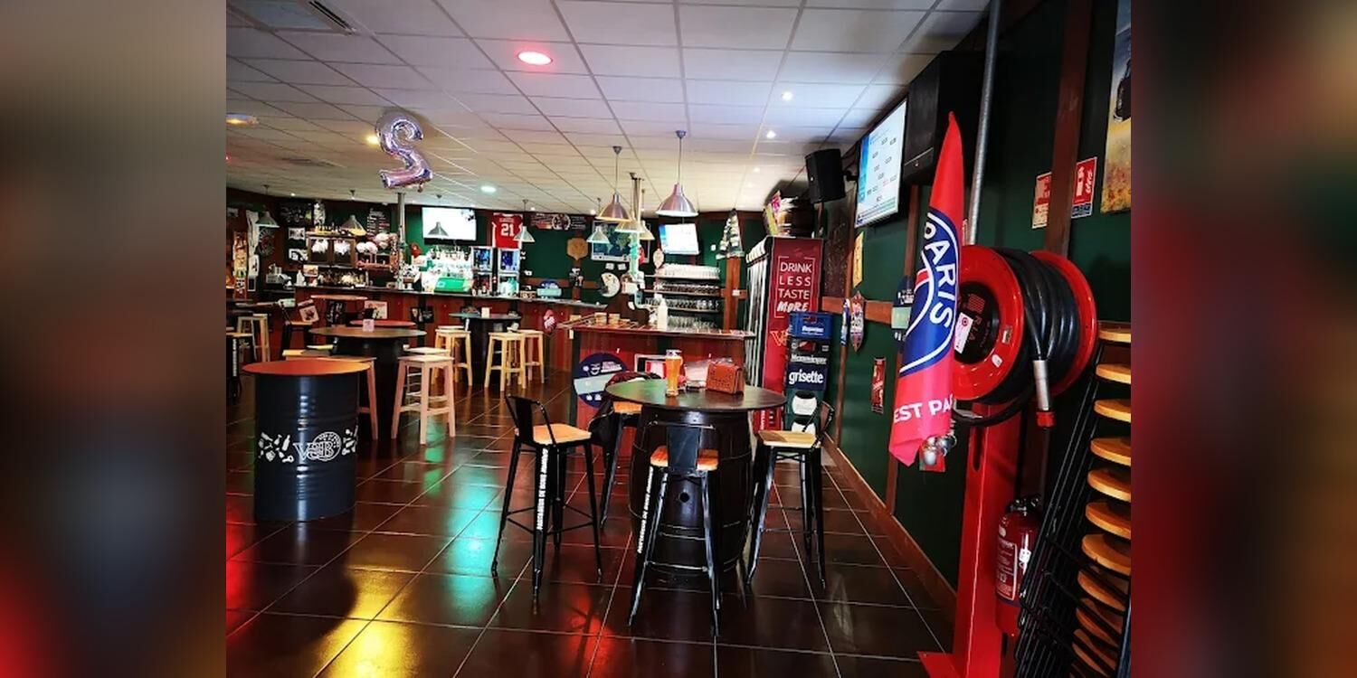 V and B Ormesson-sur-Marne, bar