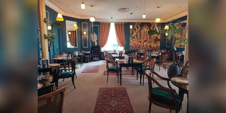 La maison dorée, restaurant
