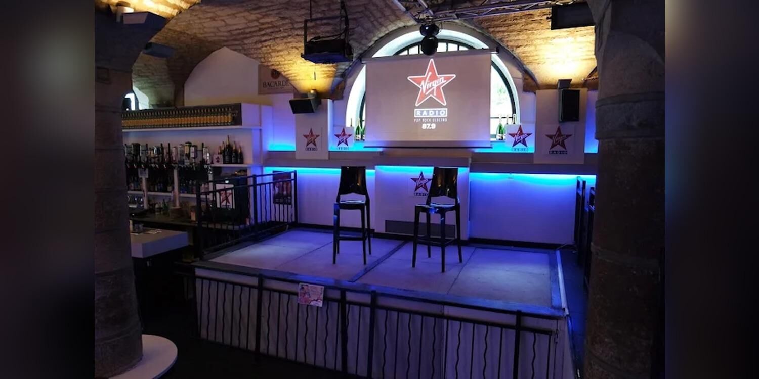 Salsapelpa Bikini Beach Club ?, bar