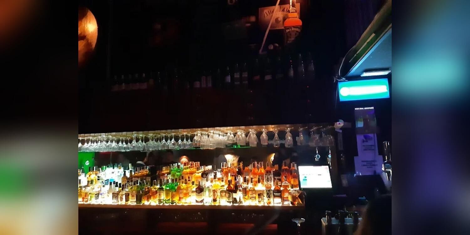 El ultimo irlandes, bar