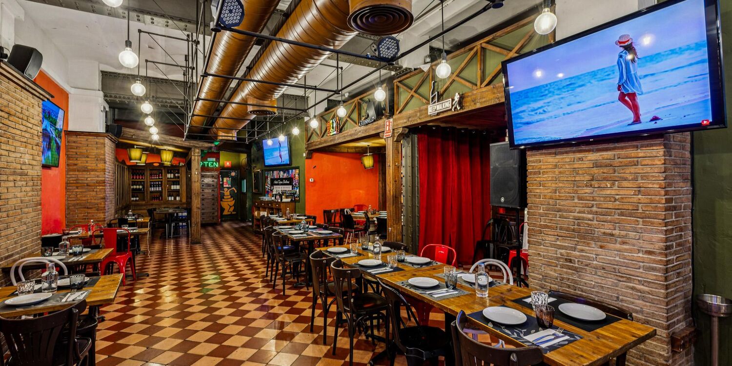 Antic Tapas Balmes, bar