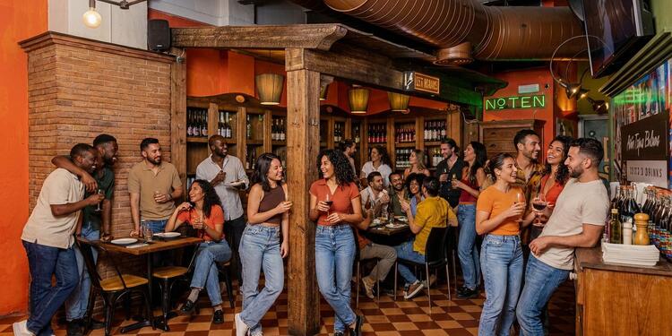 Antic Tapas Balmes, bar