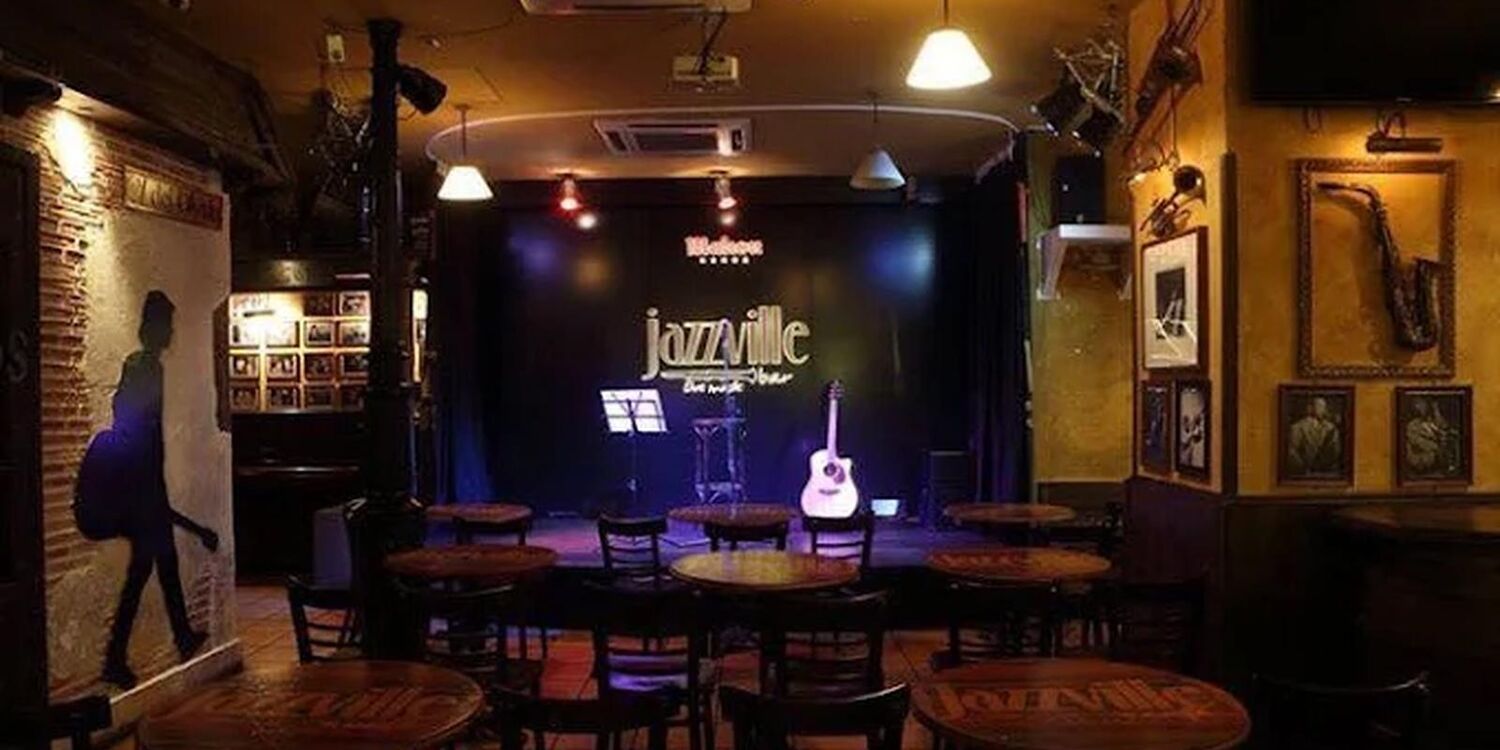 JazzVille, bar