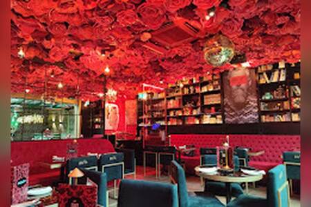 Inclan Brutal Bar I Restaurante temático Madrid, Restaurante Madrid Barrio de las Letras #0