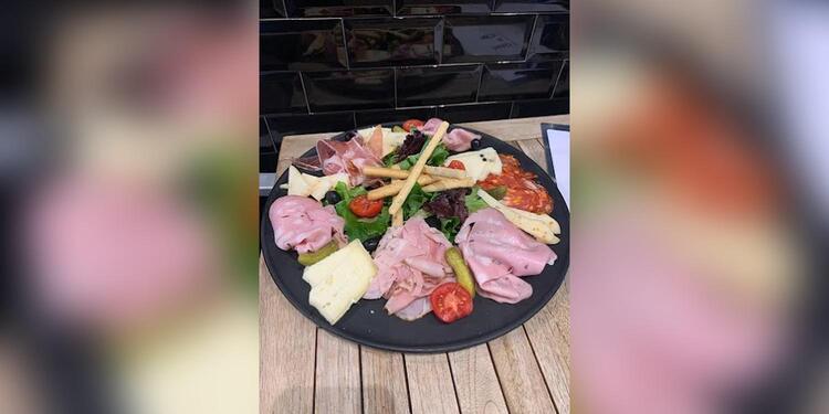 MADANICE CAFÉ - Vergnano, bar