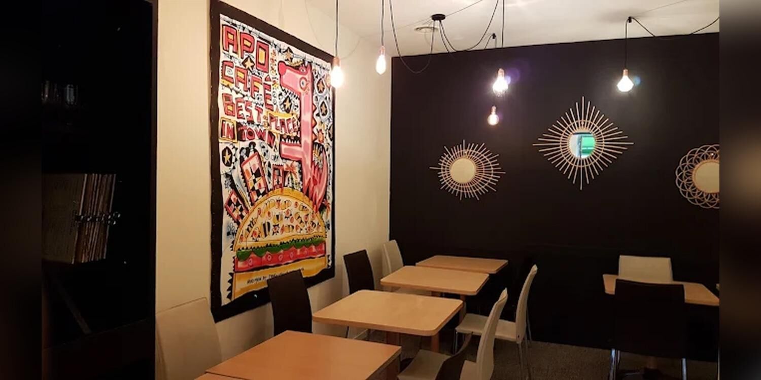 Apo Café, restaurant