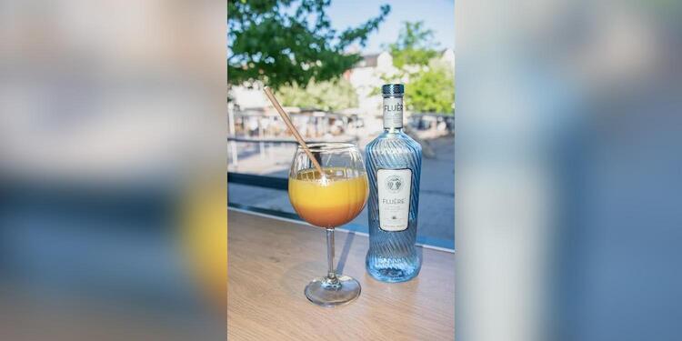 Au coin du marché, bar