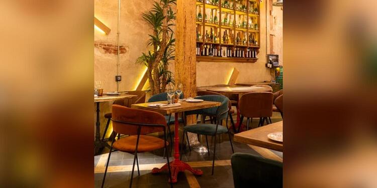 CUATRODEOCHO, restaurant