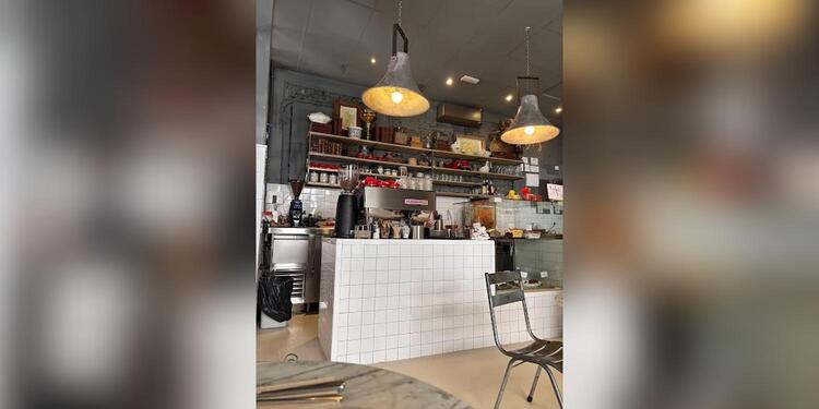 Adorado Bar, restaurant