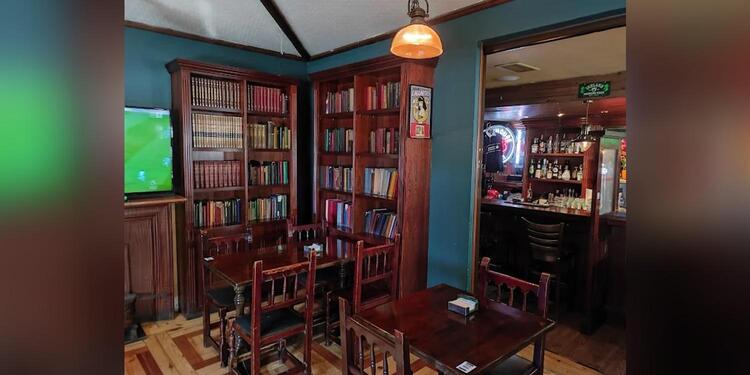 Pub The Irish Corner, bar