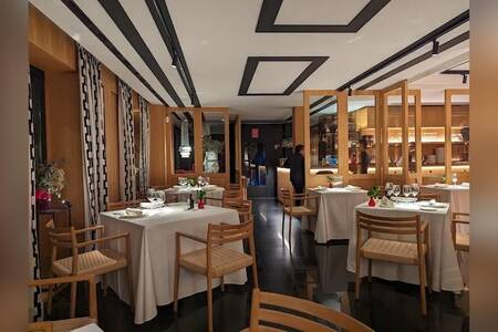 El D3S3O Madrid, Bar Madrid Almagro #0