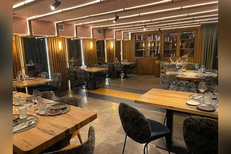 Papúa, Restaurante Madrid Salamanca #0