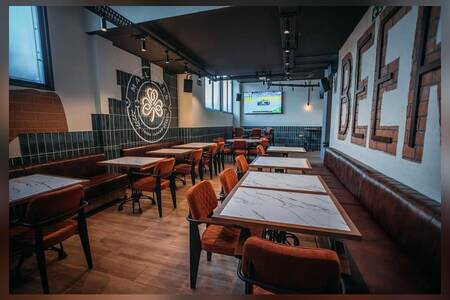 MacLaren's Irish & Sports Bar - Vaguada, Bar Madrid Fuencarral-El Pardo #0