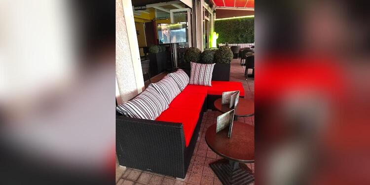 Rio's Banana Cafe, restaurant