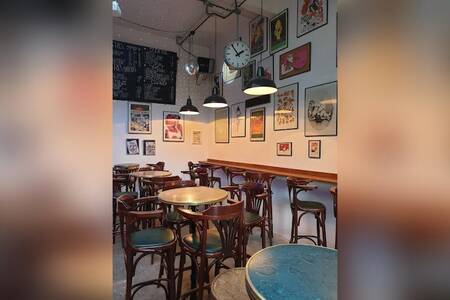 Au WC. Whisky & Cocktail, Bar Poitiers Centre-ville de Poitiers, Place Charles de Gaulle #0