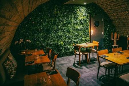 LE GRAND CAFE, Restaurant Niort Place de la Brèche #0