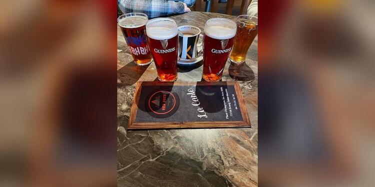 Red Rock Bar-Restaurant, restaurant