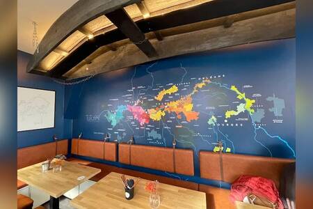 Tutu, Bar Tours quartier des Halles, place Gaston Paillhou #0