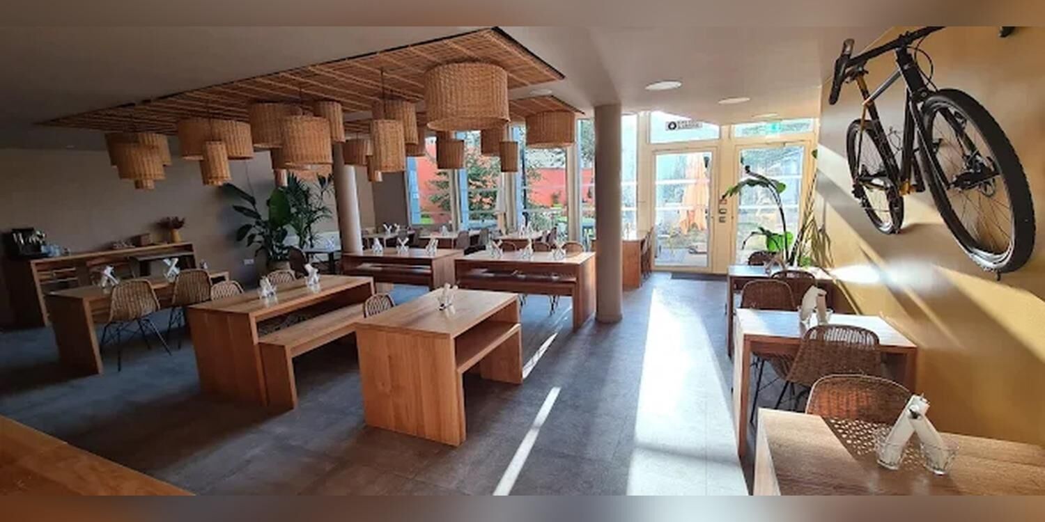 Etape 84, restaurant