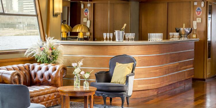 Le Melody Blues, bar