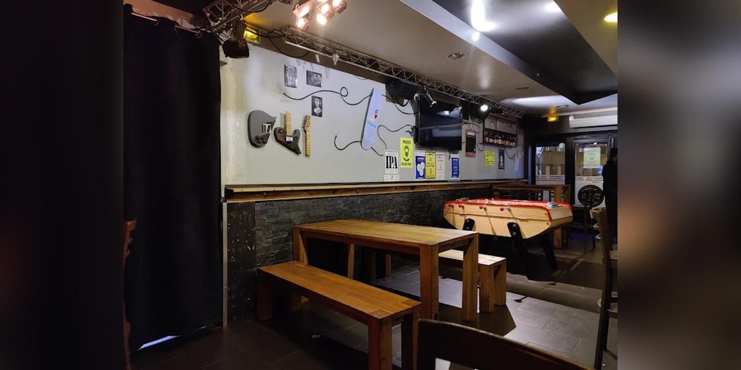 Taverne Electrik, bar