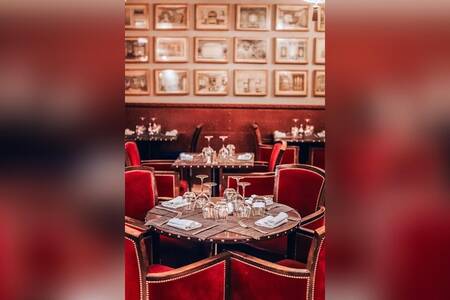 Restaurant aux bains de Montpellier, Restaurant Montpellier L’Écusson #0