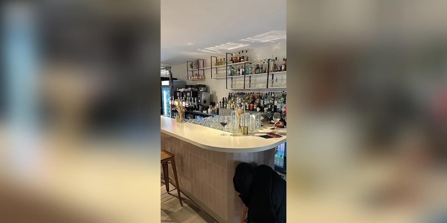 Bikini Bar Metz, bar