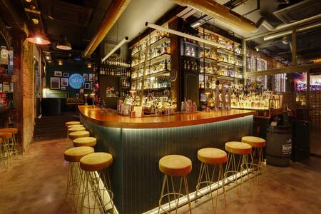 HOLY DROP - Whisky Bar, Bar Madrid Trafalgar #0