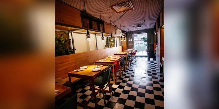 Restaurante Cachivache, bar