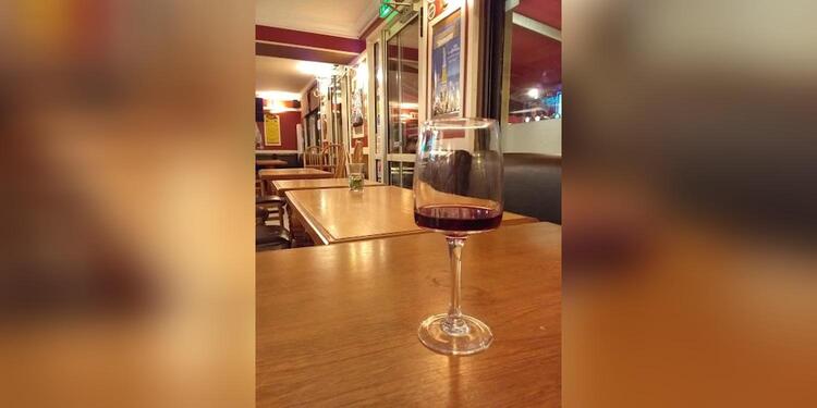 Brasserie Le Verlaine, bar