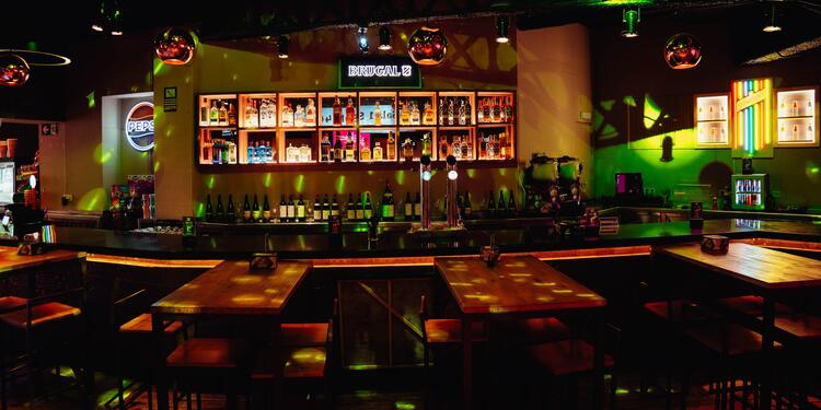 TORO BURGER SHOW, bar